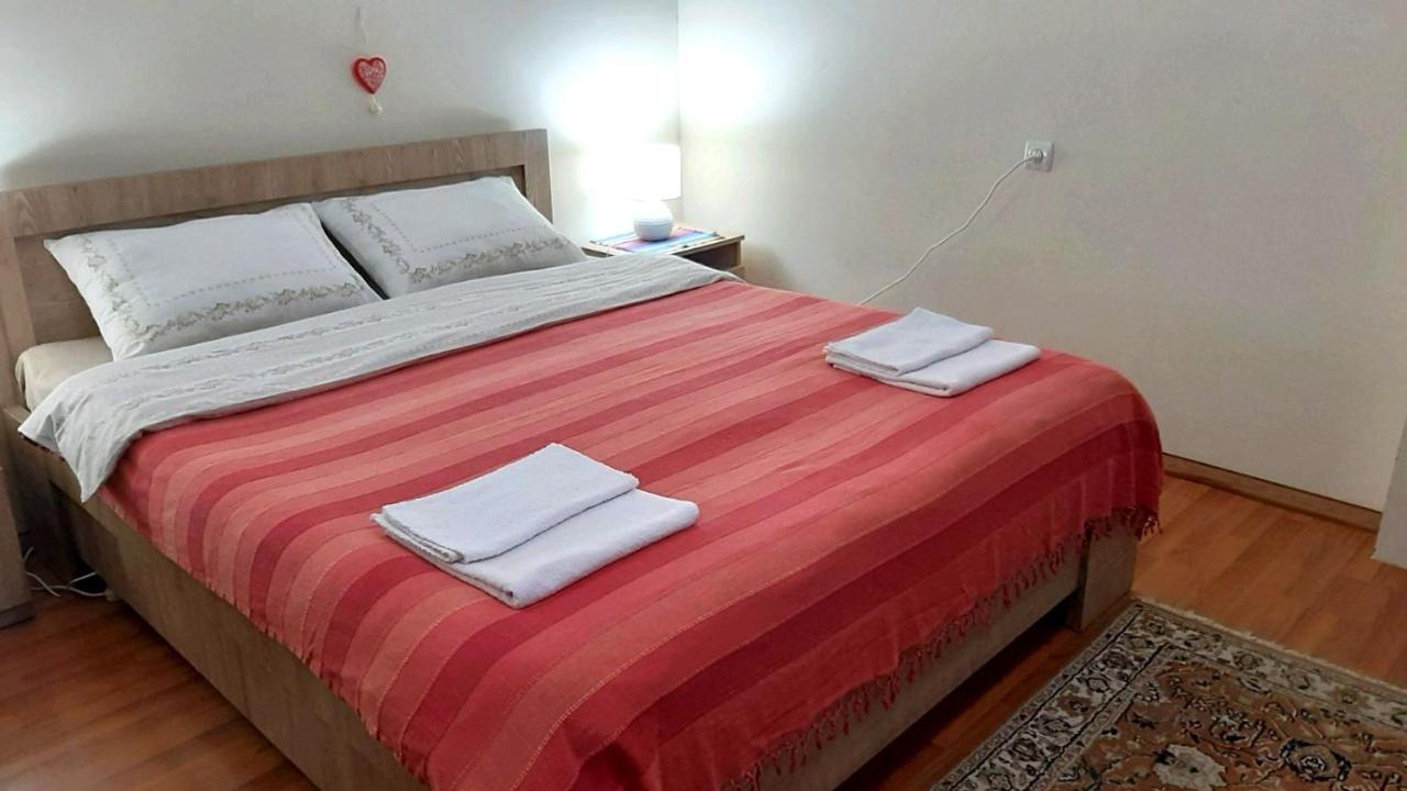 Beso-House Appartement Bordzjomi Buitenkant foto