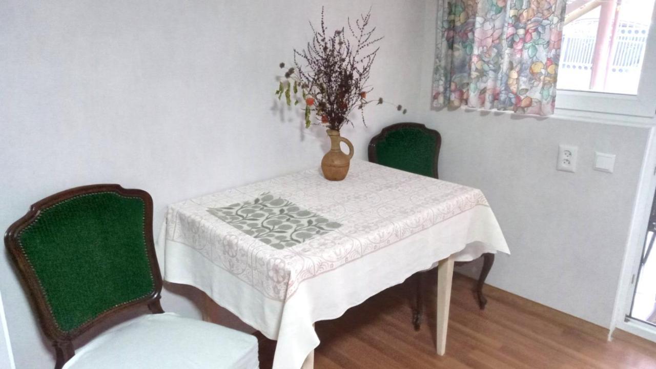 Beso-House Appartement Bordzjomi Buitenkant foto